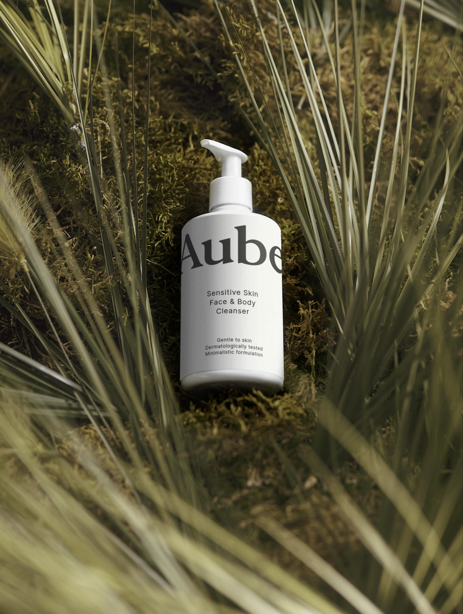 Sensitive Skin Face & Body Cleanser - aube